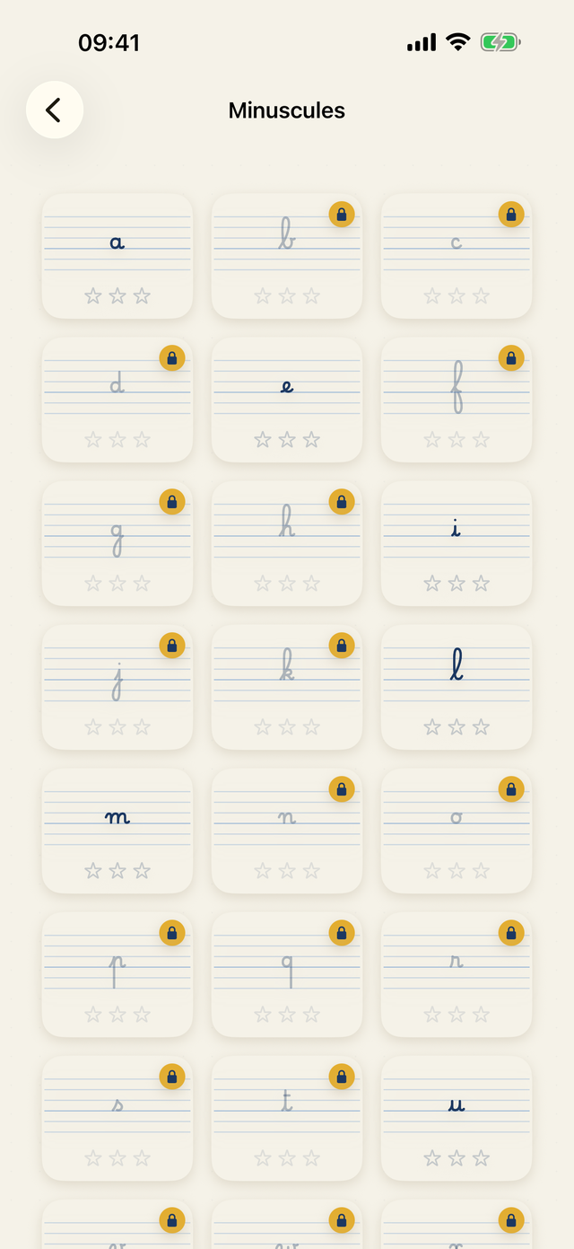 Plumélio sur iPhone : grille des minuscules cursives, avec des étoiles et un cadenas sur les lettres verrouillées